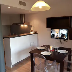 Apartahotel Mas De Valrugues Holifrance, Saint-Rémy-de-Provence